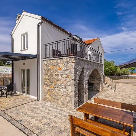 Kuca Za Odmor Antica Villa Lakmartin