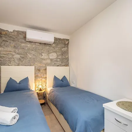Kuca Za Odmor Antica Villa Lakmartin