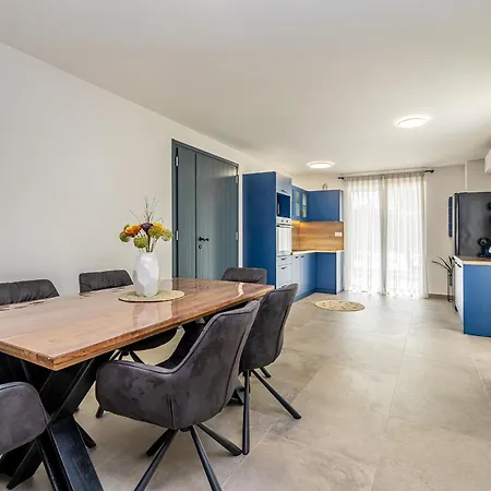 Kuca Za Odmor Antica Lakmartin